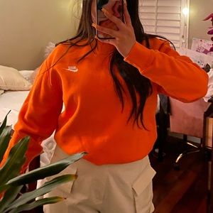 Men’s Fleece Crew Sweatshirt (Electro orange)